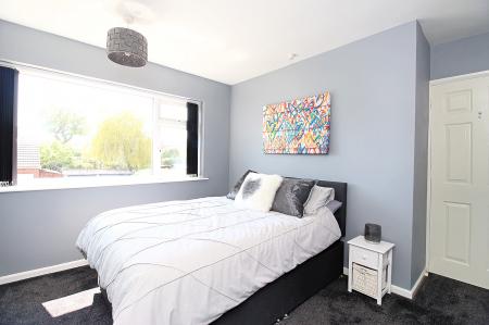 4 bedroom Semi-detached house for sale in Elmdale Road, Earl Shilton, LE9