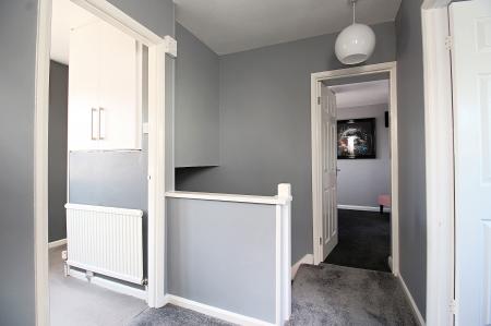 4 bedroom Semi-detached house for sale in Elmdale Road, Earl Shilton, LE9