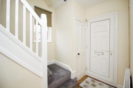 3 bedroom Semi-detached house for sale in Elmsthorpe Rise, Braunstone, LE3