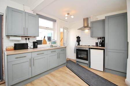 3 bedroom Terraced House for sale in Erdyngton Road, Braunstone, LE3