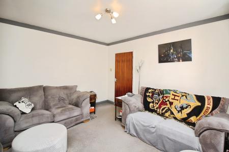 3 bedroom Terraced House for sale in Erdyngton Road, Braunstone, LE3