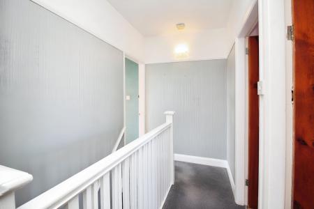 3 bedroom Semi-detached house for sale in Evelyn Drive, Leicester, LE3