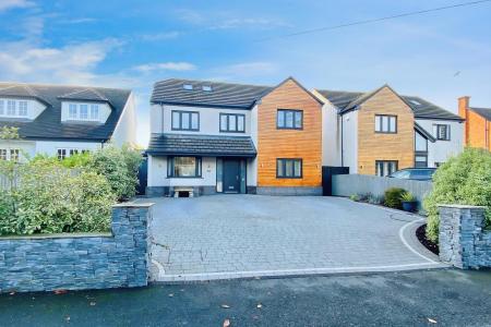 Fairefield Crescent, Glenfield, LE3