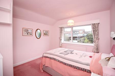 3 bedroom Detached house for sale in Farmway, Braunstone Town, LE3