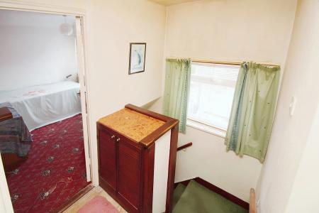 3 bedroom Semi-detached house for sale in Farmway, Braunstone Town, LE3