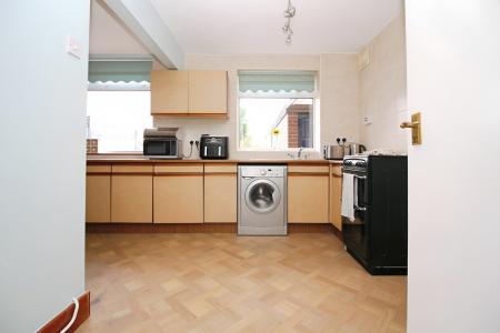 3 bedroom Semi-detached house for sale in Fieldhurst Avenue, Braunstone Town, LE3