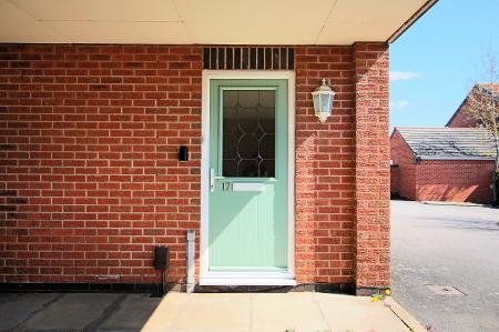 1 bedroom Flat for sale in Firestone Close, Leicester, LE3