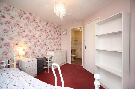 1 bedroom Flat for sale in Firestone Close, Leicester, LE3