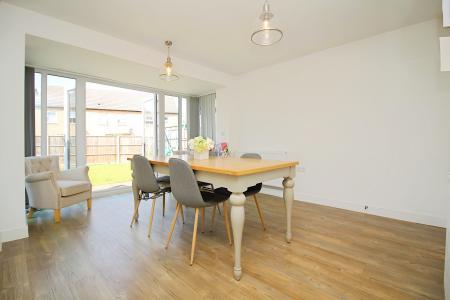 4 bedroom Detached house for sale in Forest House Lane, Leicester Forest East, LE3