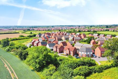 4 bedroom Detached house for sale in Forest House Lane, Leicester Forest East, LE3