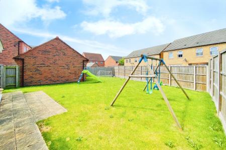 4 bedroom Detached house for sale in Forest House Lane, Leicester Forest East, LE3