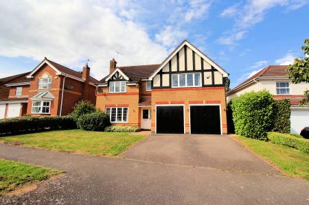 5 bedroom Detached house for sale in Forest House Lane, Leicester Forest East, LE3