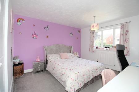 5 bedroom Detached house for sale in Forest House Lane, Leicester Forest East, LE3