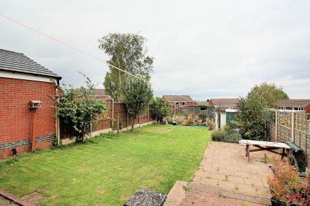 3 bedroom Semi-detached house for sale in Forest Rise, Groby, LE6