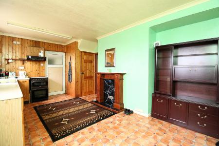 3 bedroom Semi-detached house for sale in Forest Rise, Groby, LE6