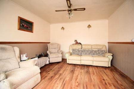 3 bedroom Semi-detached house for sale in Forest Rise, Groby, LE6