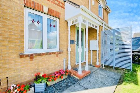 2 bedroom Semi-detached house for sale in Gavin Close, Thorpe Astley, LE3