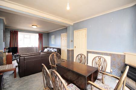 3 bedroom Semi-detached house for sale in Glenfield Crescent, Glenfield, LE3