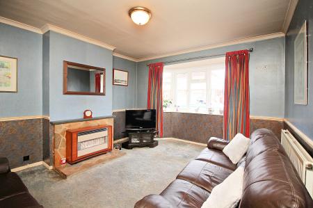 3 bedroom Semi-detached house for sale in Glenfield Crescent, Glenfield, LE3