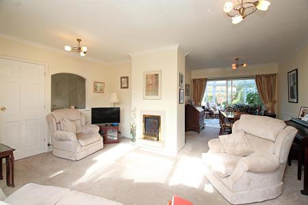 3 bedroom Detached house for sale in Glenfield Frith Drive, Glenfield, LE3
