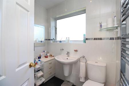 3 bedroom Detached house for sale in Glenfield Frith Drive, Glenfield, LE3