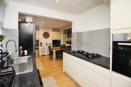 3 bedroom Semi-detached house for sale in Gooding Avenue, Braunstone, LE3