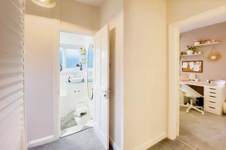 3 bedroom Semi-detached house for sale in Gooding Avenue, Braunstone, LE3