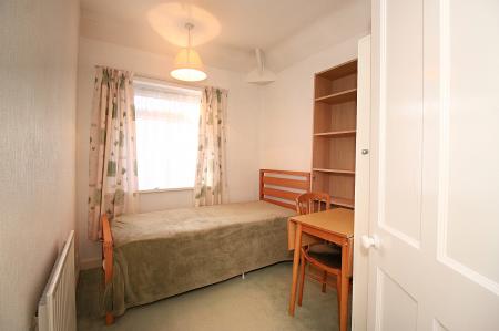 3 bedroom End of terrace house for sale in Gooding Avenue, Braunstone, LE3