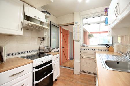 3 bedroom End of terrace house for sale in Gooding Avenue, Braunstone, LE3