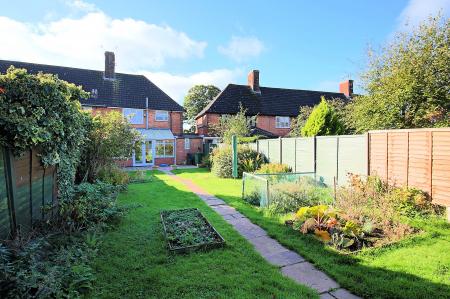 3 bedroom End of terrace house for sale in Gooding Avenue, Braunstone, LE3