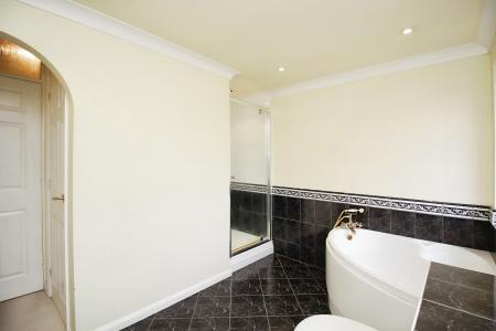 2 bedroom Terraced House for sale in Gooding Avenue, Braunstone, LE3