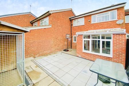 3 bedroom Terraced House for sale in Green Walk, Western Park, Leicester, LE3