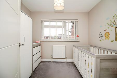 3 bedroom Terraced House for sale in Green Walk, Western Park, Leicester, LE3