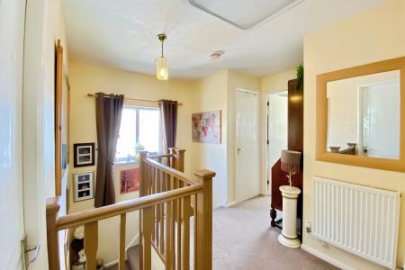 3 bedroom Detached house for sale in Guinevere Way, Leicester Forest East, LE3