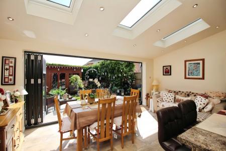 3 bedroom Detached house for sale in Guinevere Way, Leicester Forest East, LE3