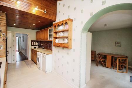 3 bedroom Detached house for sale in Harecroft Crescent, Sapcote, LE9