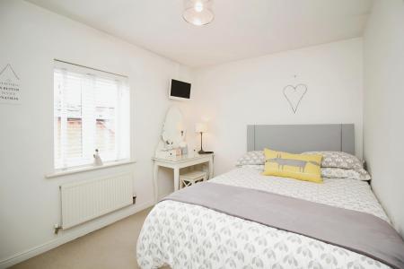 4 bedroom Detached house for sale in Hastings Meadow Close, Kirby Muxloe, LE9