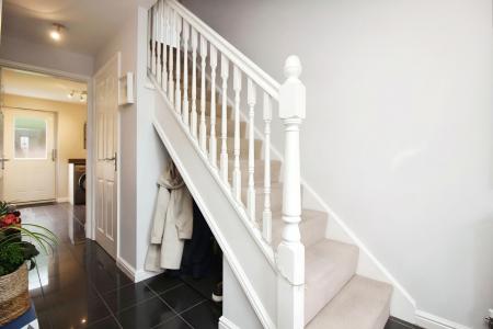 4 bedroom Detached house for sale in Hastings Meadow Close, Kirby Muxloe, LE9