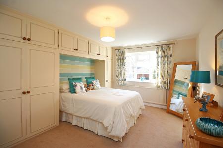 4 bedroom Detached bungalow for sale in Hayes End, Desford, LE9