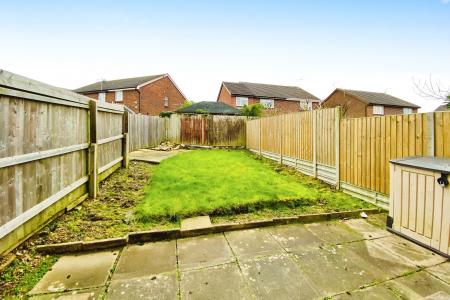1 bedroom Terraced House for sale in Heatherbrook Road, Leicester, LE4