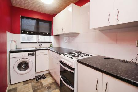 1 bedroom Terraced House for sale in Heatherbrook Road, Leicester, LE4