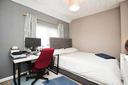 2 bedroom Semi-detached house for sale in Helena Crescent, Leicester, LE4