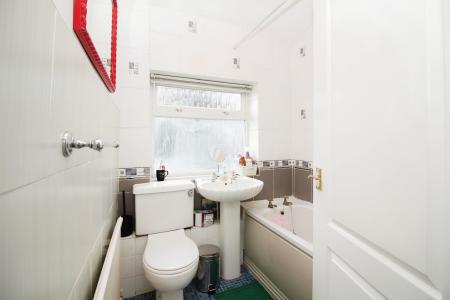 2 bedroom Semi-detached house for sale in Helena Crescent, Leicester, LE4