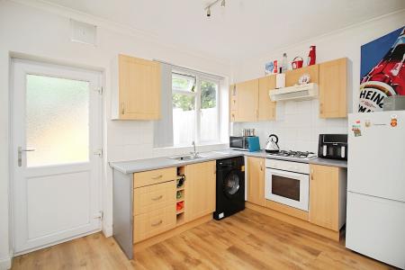 2 bedroom Semi-detached house for sale in Helena Crescent, Leicester, LE4