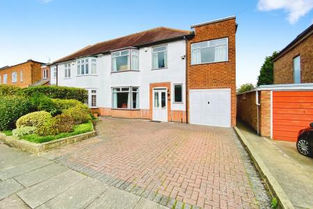 4 bedroom Semi-detached house for sale in Hilders Road, Western Park, Leicester, LE3