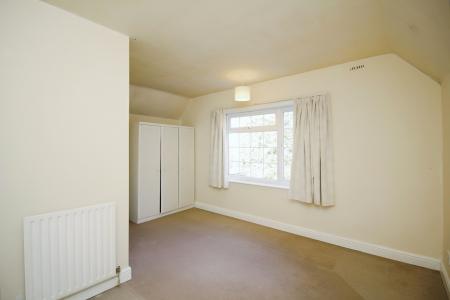 3 bedroom Semi-detached house for sale in Hinckley Road, Leicester Forest East, LE3