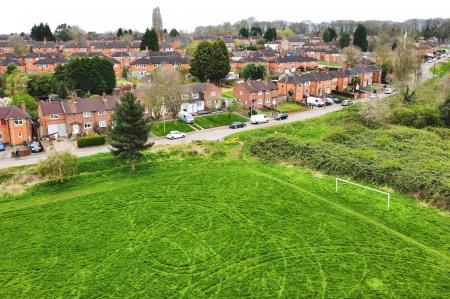 2 bedroom End of terrace house for sale in Hockley Farm Road, Leicester, LE3