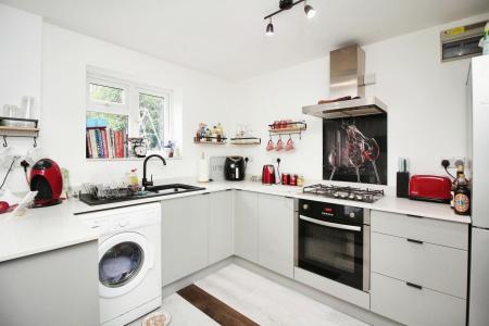 2 bedroom End of terrace house for sale in Hockley Farm Road, Leicester, LE3