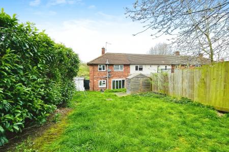 2 bedroom End of terrace house for sale in Hockley Farm Road, Leicester, LE3