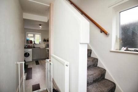 2 bedroom End of terrace house for sale in Hockley Farm Road, Leicester, LE3